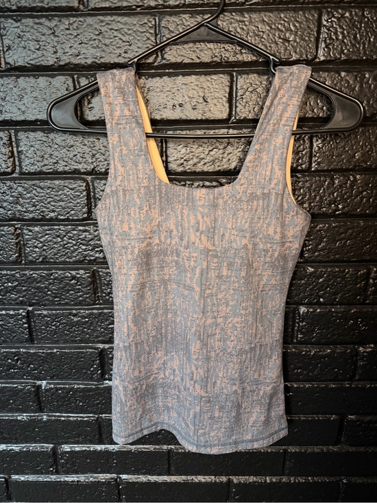 Varley Tops - Varley tank top size XS